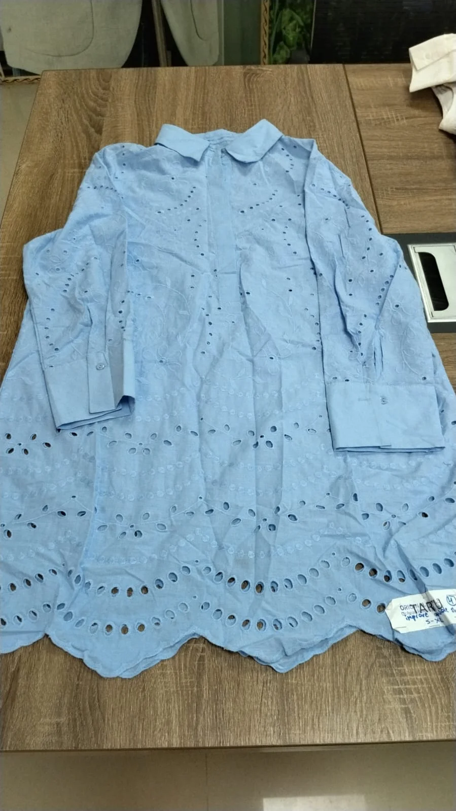Classic Schiffli Embroidery Fabric